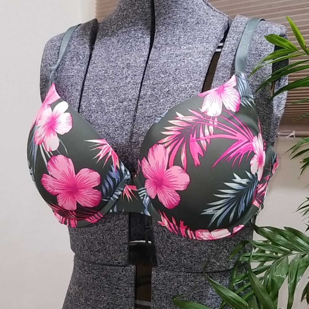 Victoria's Secret, Wear Everywhere Push-Up, 36DD